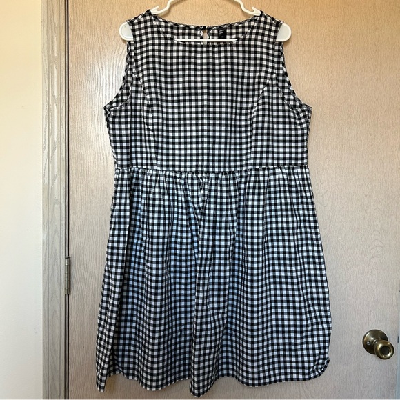 SHEIN Dresses & Skirts - ☀️ Plaid Babydoll Dress - SHEIN - Size 1XL